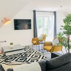 Apartment Shield Penthouse Loft - 2 Bedroom Luxe Large, Sheffield