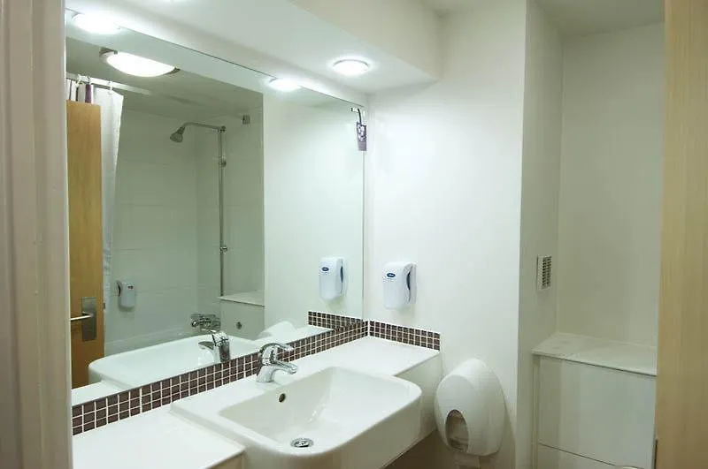 Premier Inn Sheffield Arena Hotel
